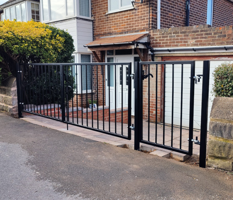 Metal Gates Sheffield
